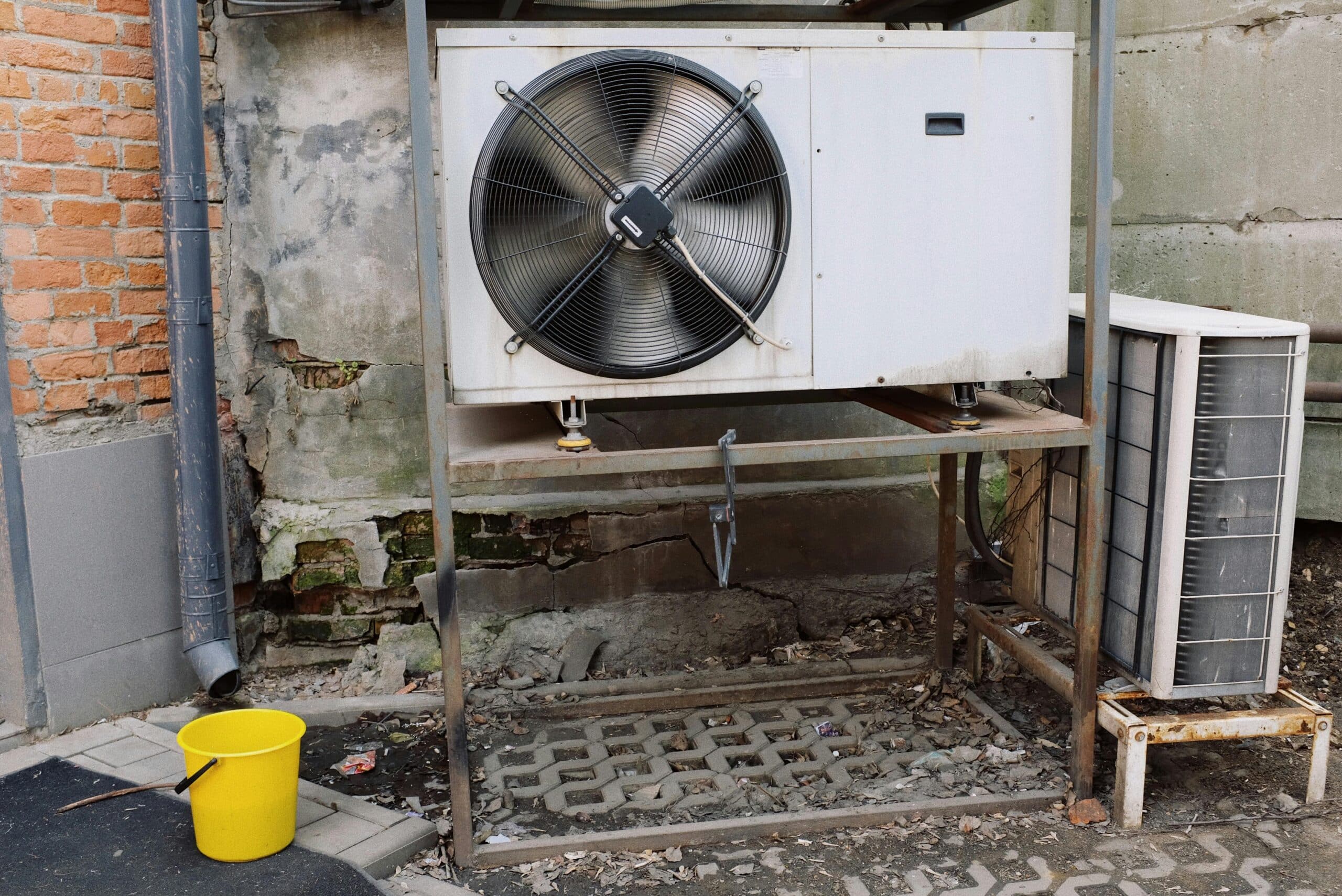 Signs Your Air Conditioner Needs Repair - A1 Air Conditioning and Heating